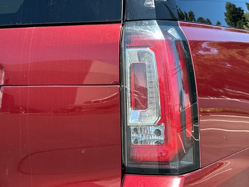 Used 2018 GMC Yukon XL SLE w/ SLE Value Package AWD/4WD image 51