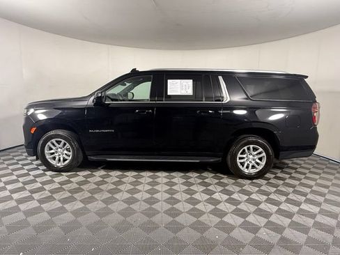 Used 2023 Chevrolet Suburban LS w/ Driver Alert Package RWD image 3