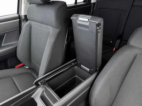 Used 2026 Hyundai Santa Fe SE image 19