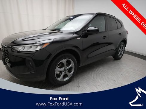 Used 2025 Ford Escape ST-Line Select AWD/4WD image 1