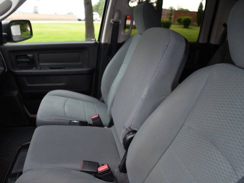 Used 2016 RAM 1500 Express AWD/4WD image 15