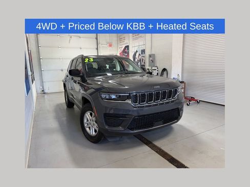 Used 2023 Jeep Grand Cherokee Laredo AWD/4WD image 1