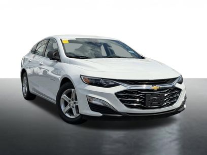 Used 2023 Chevrolet Malibu LS