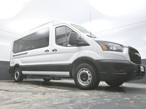 Used 2024 Ford Transit 350 XL image 32