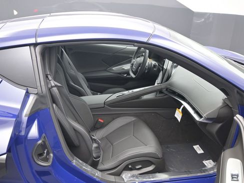 New 2026 Chevrolet Corvette Stingray image 10