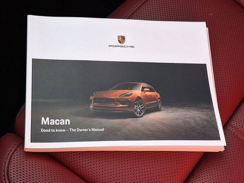 Used 2023 Porsche Macan S image 25
