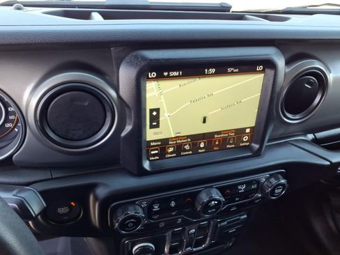Used 2023 Jeep Wrangler Unlimited Sport AWD/4WD image 25