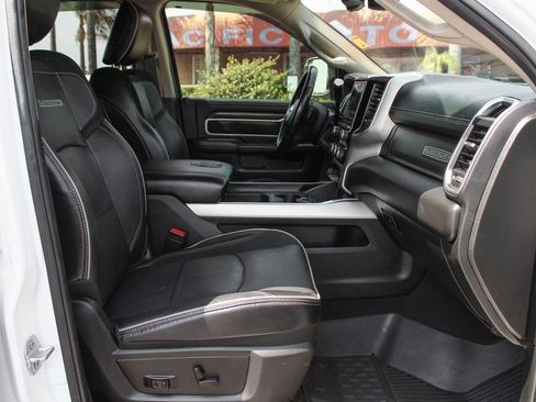 Used 2020 RAM 3500 Laramie image 43