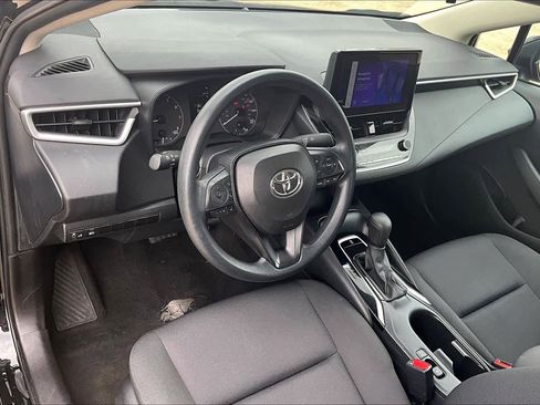 Used 2024 Toyota Corolla LE image 18