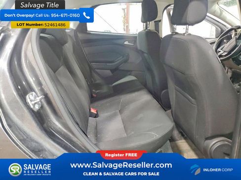 Used 2018 Ford Focus SE FWD image 13