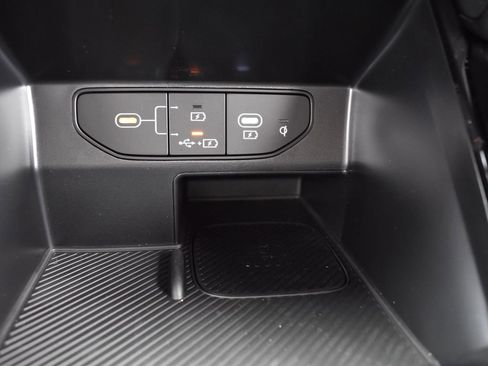 Certified 2025 Kia Sorento SX Prestige AWD/4WD image 31