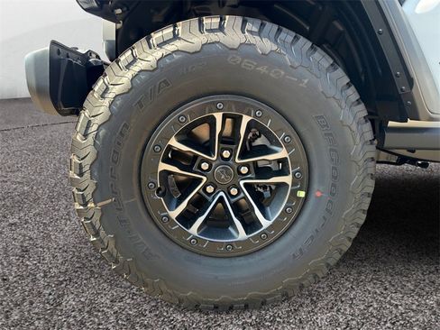 New 2025 Jeep Wrangler Willys image 10