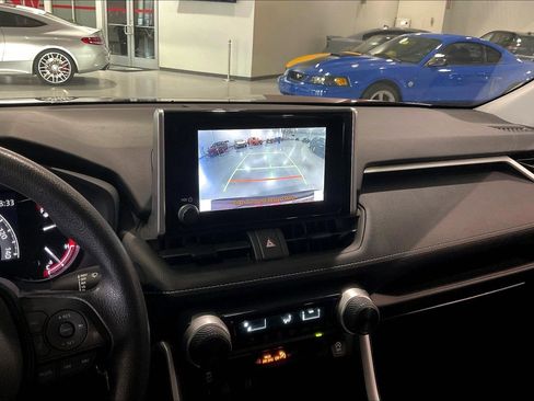 Used 2024 Toyota RAV4 LE image 15