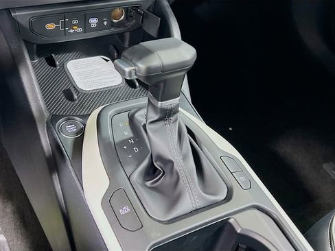 New 2025 Kia K4 GT-Line image 17