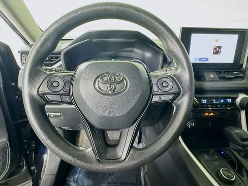 Used 2024 Toyota RAV4 Hybrid Woodland image 15