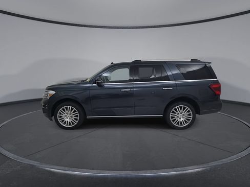 Used 2023 Ford Expedition Limited AWD/4WD image 9