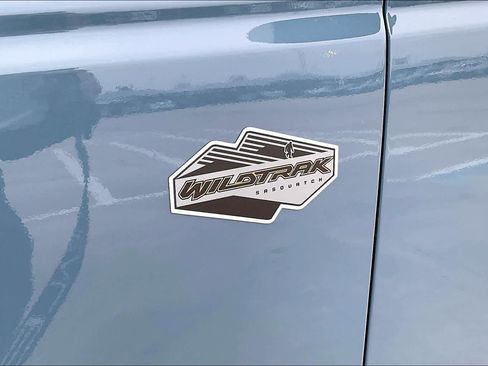 Used 2022 Ford Bronco Wildtrak image 21