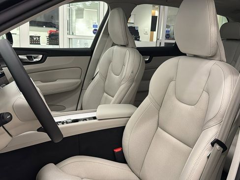 New 2026 Volvo XC60 B5 Ultra w/ Protection Package Premier AWD/4WD image 23