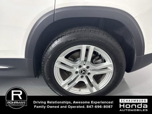 Used 2022 Mercedes-Benz GLB 250 4MATIC image 5