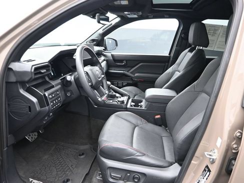 Used 2025 Toyota 4Runner TRD Pro AWD/4WD image 11