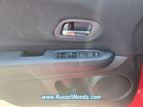 Used 2017 Honda HR-V LX image 22