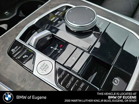 New 2026 BMW X5 xDrive40i w/ M Sport Package image 31