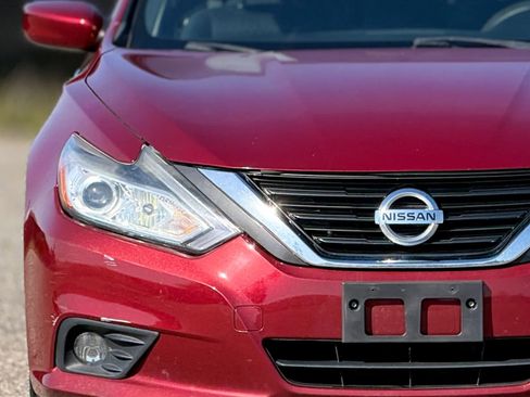 Used 2017 Nissan Altima 2.5 SV FWD image 11