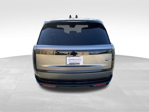 Certified 2023 Land Rover Range Rover SE image 7