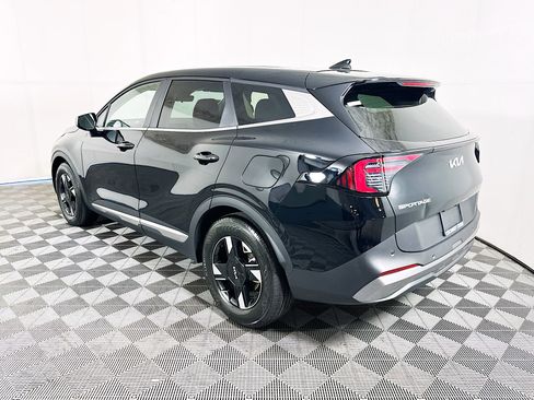 Used 2026 Kia Sportage LX FWD image 5