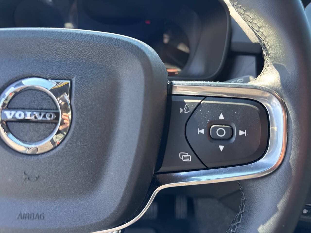 Used 2023 Volvo XC40 Recharge Ultimate w/ Protection Package Premier AWD/4WD image 20