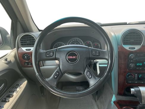 Used 2006 GMC Envoy SLT RWD image 18