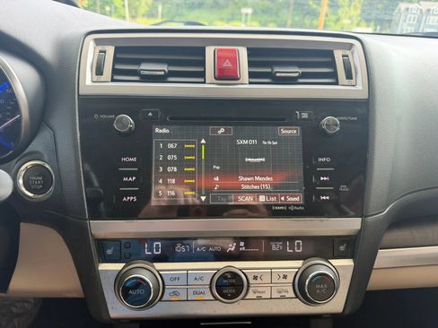 Used 2015 Subaru Outback 3.6R Limited AWD/4WD image 32