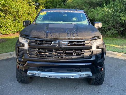 Used 2023 Chevrolet Silverado 1500 RST w/ All Star Edition Plus AWD/4WD image 2