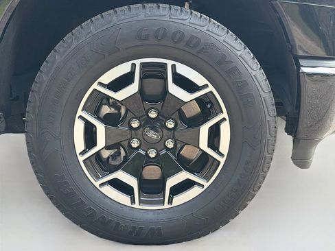 Used 2023 Ford F150 Lightning XLT AWD/4WD image 32