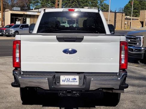 New 2026 Ford F250 XLT image 4