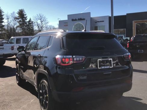 New 2026 Jeep Compass Latitude image 6