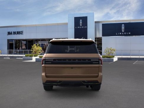 New 2026 Lincoln Navigator Black Label AWD/4WD image 5