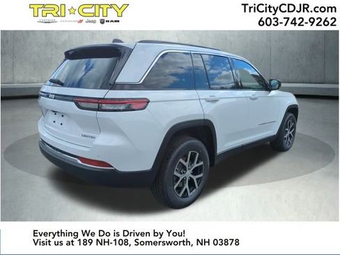 New 2025 Jeep Grand Cherokee Limited w/ Trailer Tow Package image 5