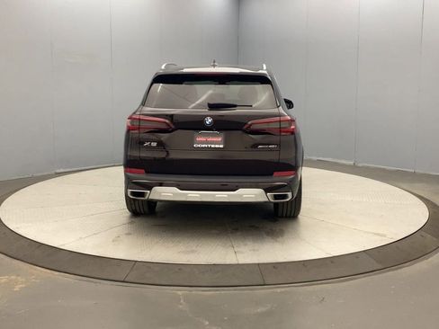 Used 2023 BMW X5 xDrive40i w/ Premium Package AWD/4WD image 4