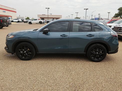 Used 2025 Honda HR-V Sport image 2