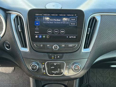 Used 2020 Chevrolet Malibu LS w/ LPO, Convenience Package 2 image 13