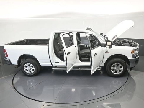 Used 2024 RAM 2500 Big Horn image 75