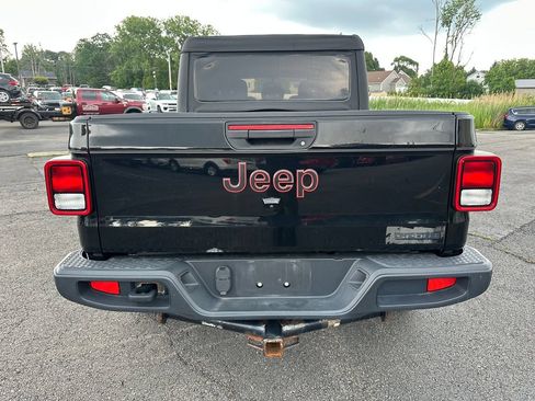 Used 2020 Jeep Gladiator Sport w/ Quick Order Package 24S AWD/4WD image 12