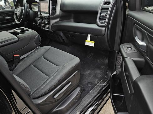 New 2026 RAM 1500 Classic Warlock AWD/4WD image 7