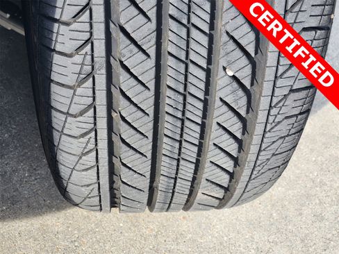 Certified 2025 Mercedes-Benz C 300 Sedan image 13