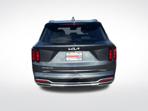 Certified 2023 Kia Sorento S image 44