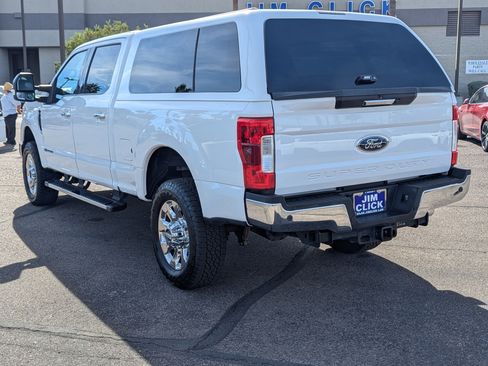 Used 2017 Ford F250 Lariat image 4