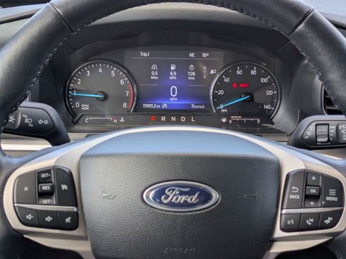 Certified 2023 Ford Explorer XLT w/ Equipment Group 202A image 27