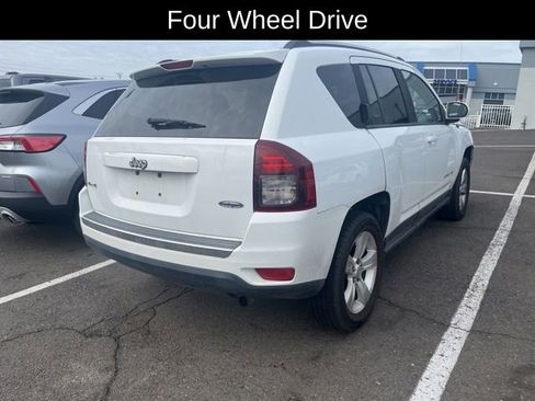 Used 2015 Jeep Compass High Altitude AWD/4WD image 4