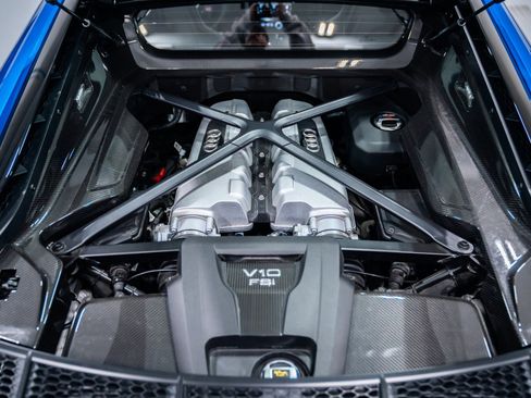 Used 2021 Audi R8 V10 image 28